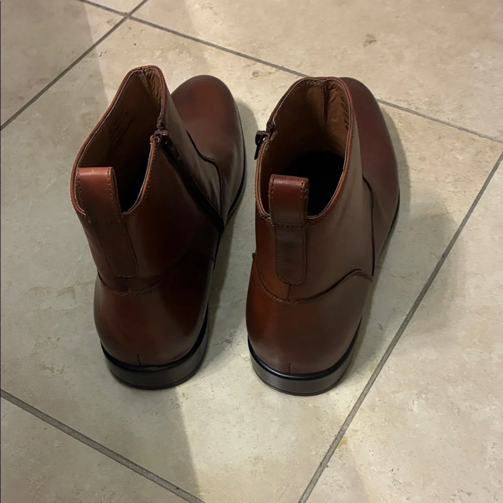 NWOB Giorgio Brutini Men's Leather Zip Up Ankle Boots in Rich Brown in Sz 13M